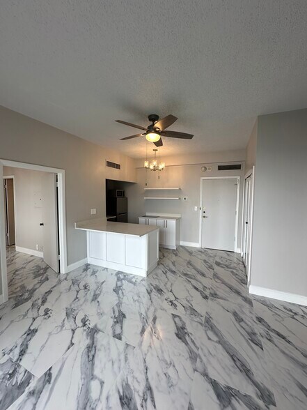 Building Photo - 2109 Bayshore Blvd