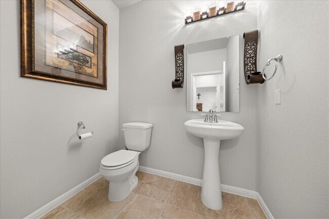 Building Photo - 6110 Principale Dr