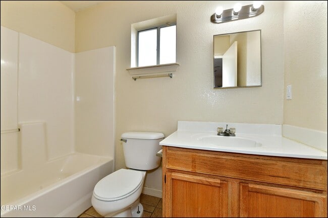 Building Photo - 2317 Joshua Louis Dr