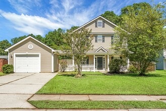 Building Photo - Beautiful 4 Bed/3 Bath home in Summerville SC, *Move-In Special $500 OFF FIRST MONTHS RENT* NO AP...