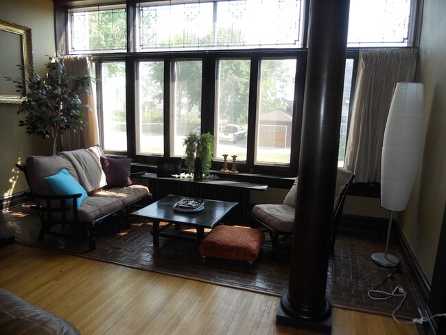 Living Room window area - 627 Ripley St