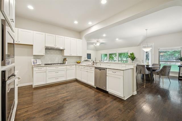 Building Photo - 501 Oak Point Dr