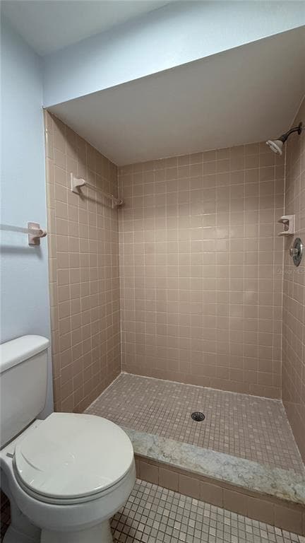 Building Photo - 555 Hunter Cir