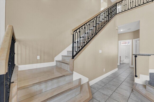 Building Photo - 10672 Blue Nile Ct