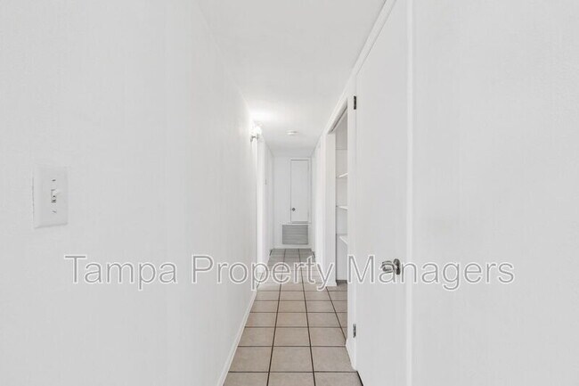 Building Photo - 5801 Emerson Ave S