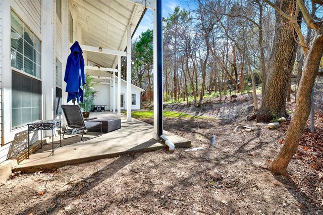 Building Photo - 1233 Lady Ln