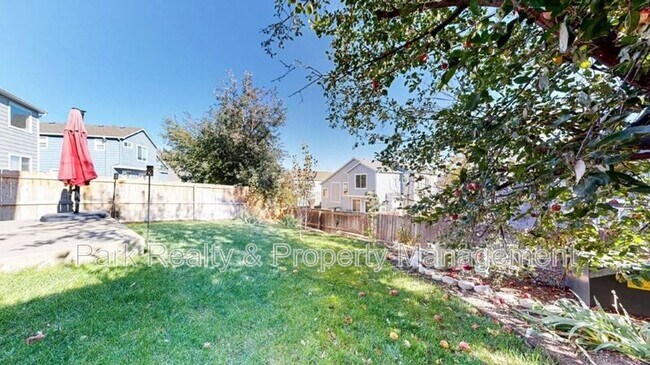 Building Photo - 8596 Bluegrass Cir