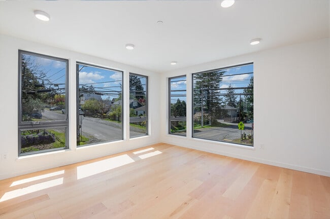 Building Photo - 4224 SW 100th St