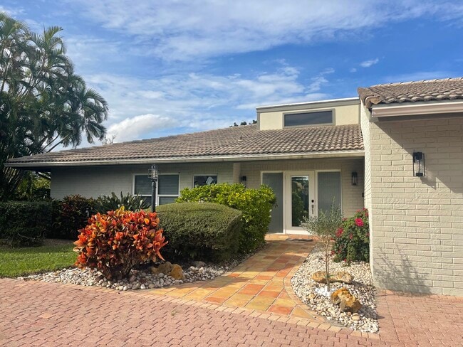 Building Photo - 13772 Sand Crane Dr