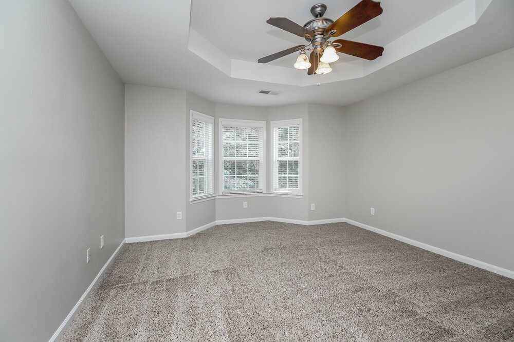 Building Photo - 137 Highland Falls Dr
