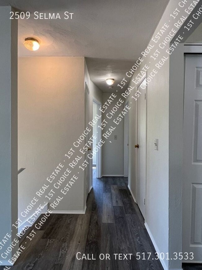 Building Photo - 2509 Selma St