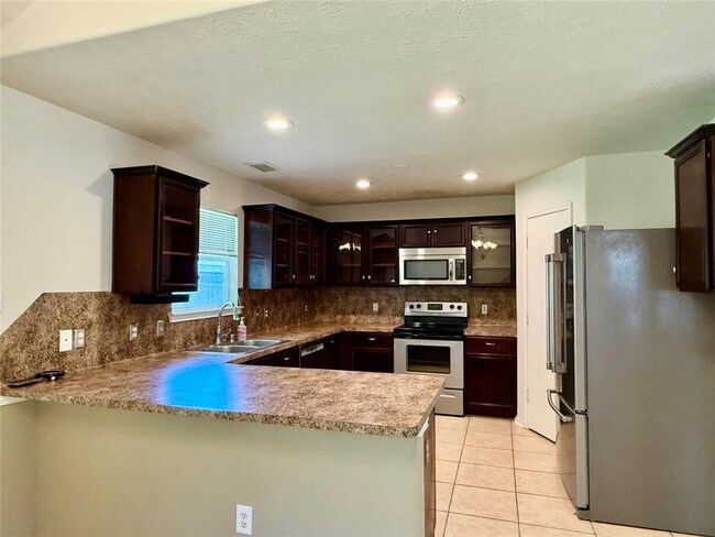 Building Photo - 4762 Lonestone Cir