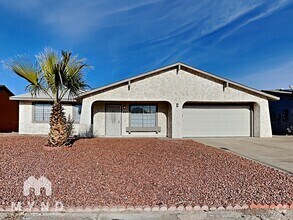 Building Photo - 433 Longtree Ave