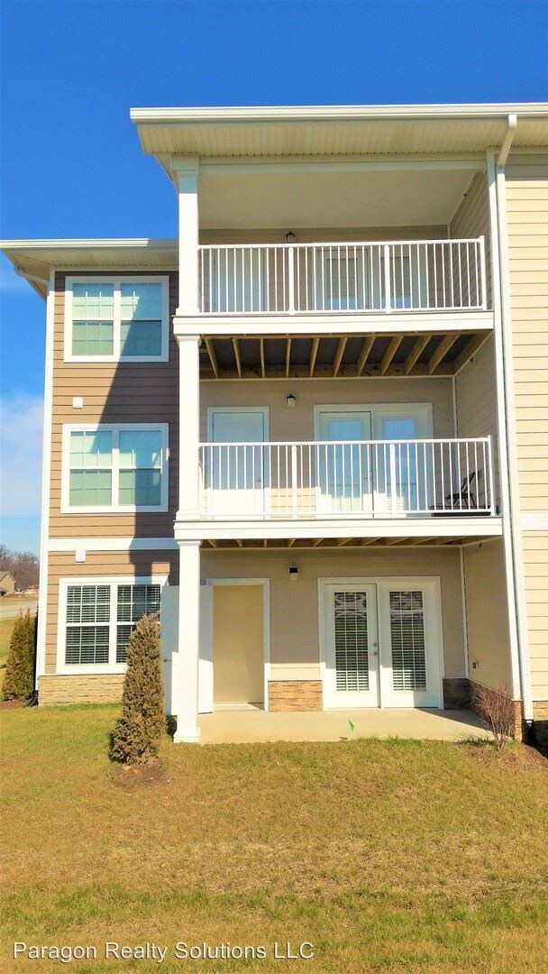 Building Photo - 5161 Jefferson Blvd