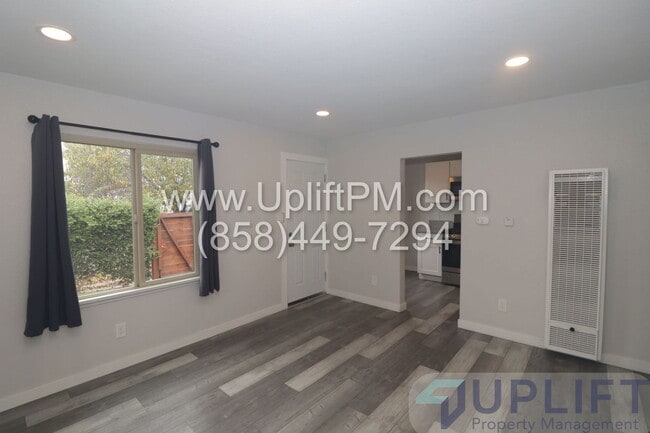 Building Photo - 4165 Wightman St