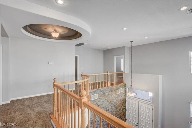 Building Photo - 5643 Almocita Ct