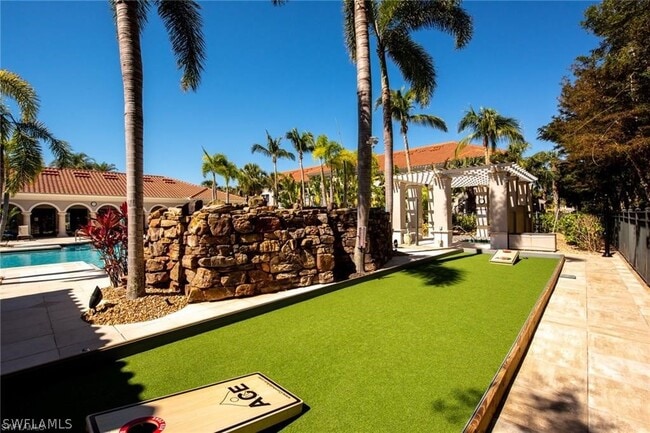 Building Photo - 23430 Alamanda Dr