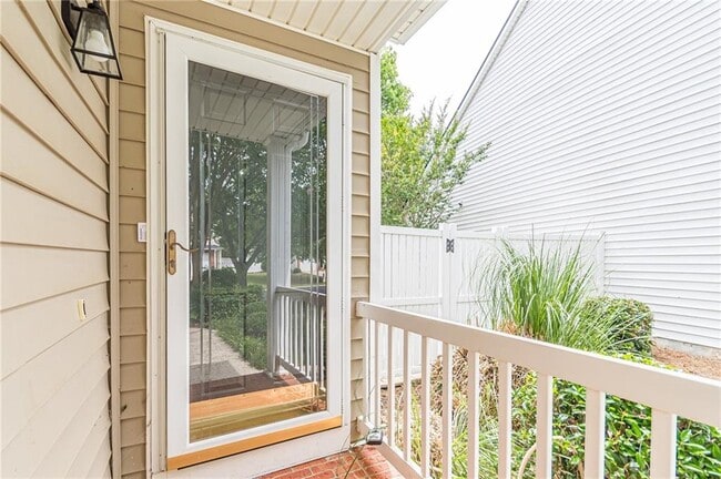 Building Photo - 3301 Avensong Village Cir