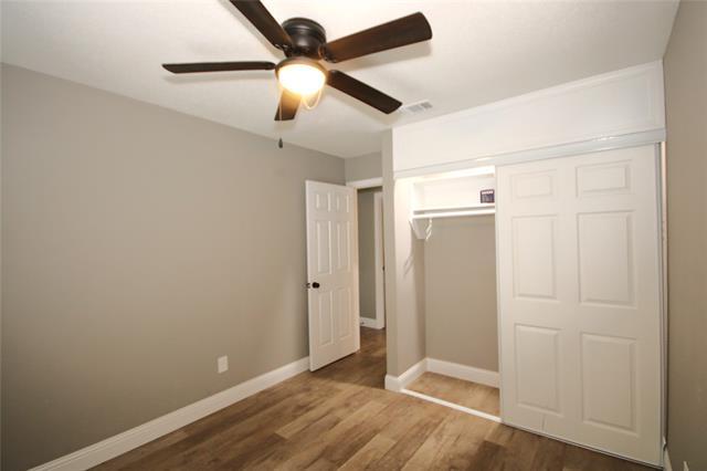 Building Photo - 5406 Yaupon Dr