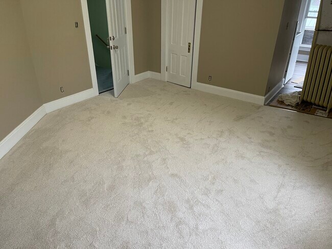 Unit2 Dinning area - 101 Walnut St