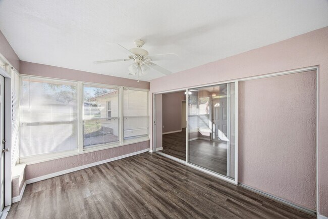 Building Photo - 3/2 Bedroom near Downtown Lakeland