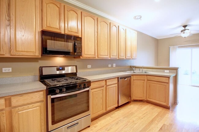 Building Photo - 17652 S Alta Dr