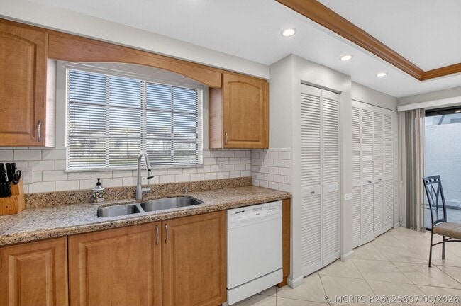 Building Photo - 15694 Loch Maree Ln