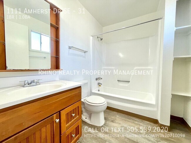 Building Photo - 1111 Amherst Dr SE