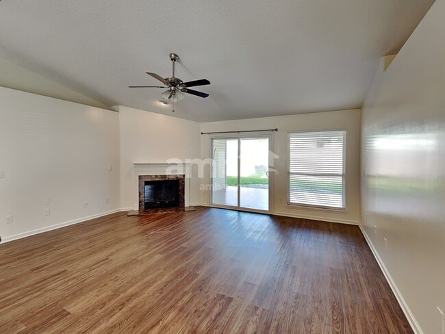 Building Photo - 1006 Bass Harbor Dr