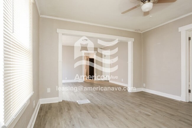 Building Photo - 522 S Hardy Ave