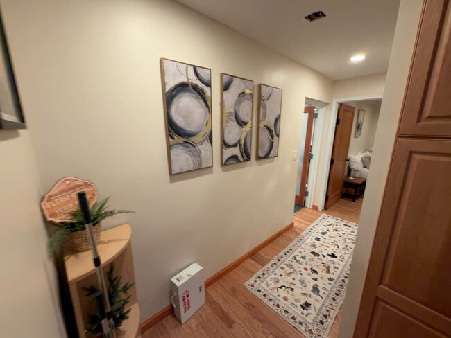 Building Photo - 3148 College Ave