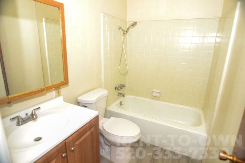 Building Photo - 8190 E 20th St