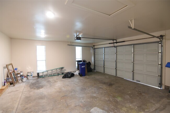 Building Photo - 13710 Ella Lee Ln
