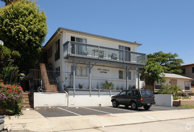 Building Photo - 1024-1030 Sapphire St