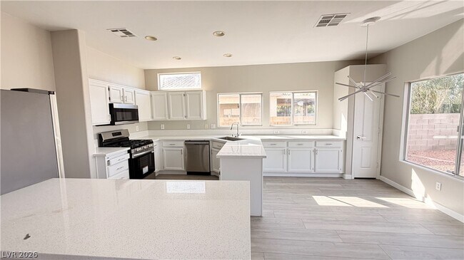 Building Photo - 612 Coolidge Ave