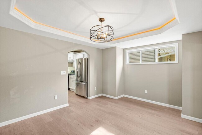 Building Photo - Spacious Sunrise Home for Rent in Puyallup...
