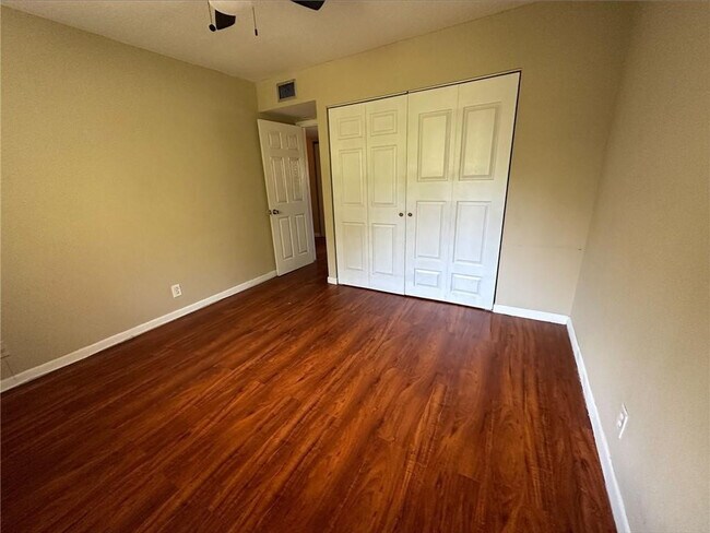 Building Photo - 5614 Blueberry Ct