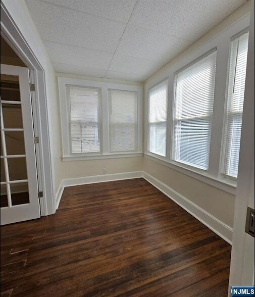 Building Photo - 103 Willow St