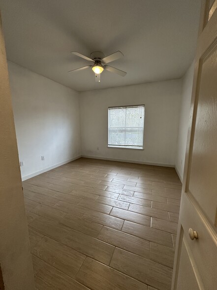 Guest Room - 5621 Pinnacle Heights Cir