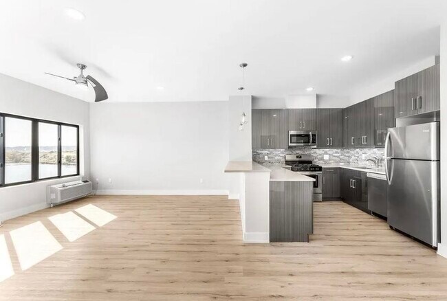 Building Photo - 1 Flagship St