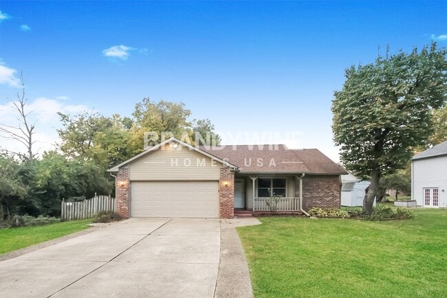 Building Photo - 7536 S Katherine Dr