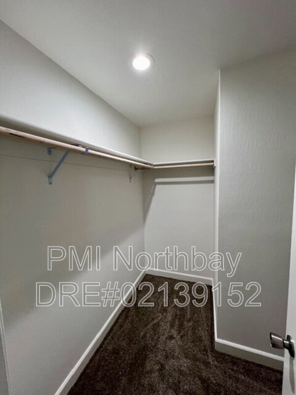 Building Photo - 2578 Pembrook Way