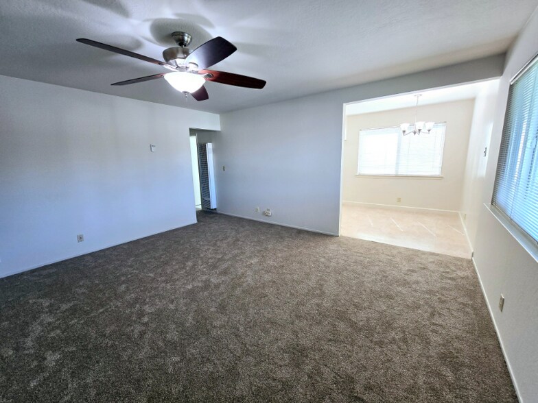 Building Photo - 5744 Via Monte Dr