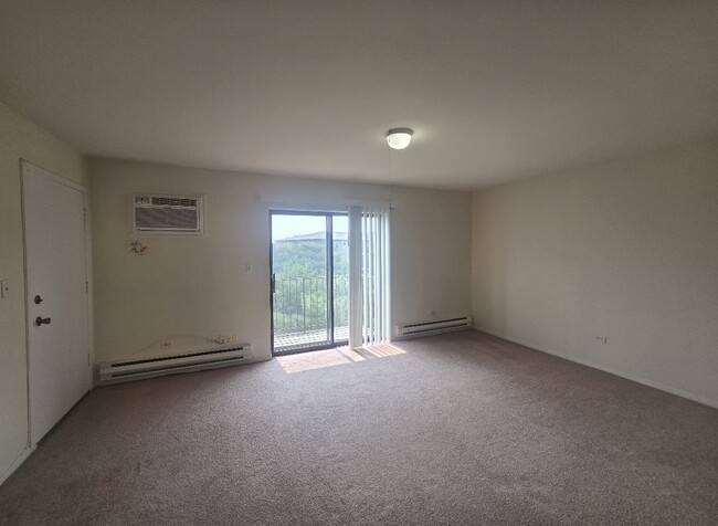 Building Photo - 1537 Norway Ln