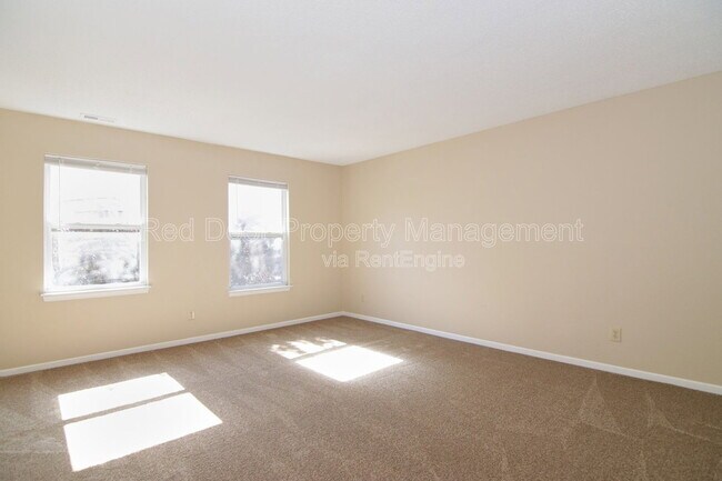 Building Photo - 76 Snowflake Cir