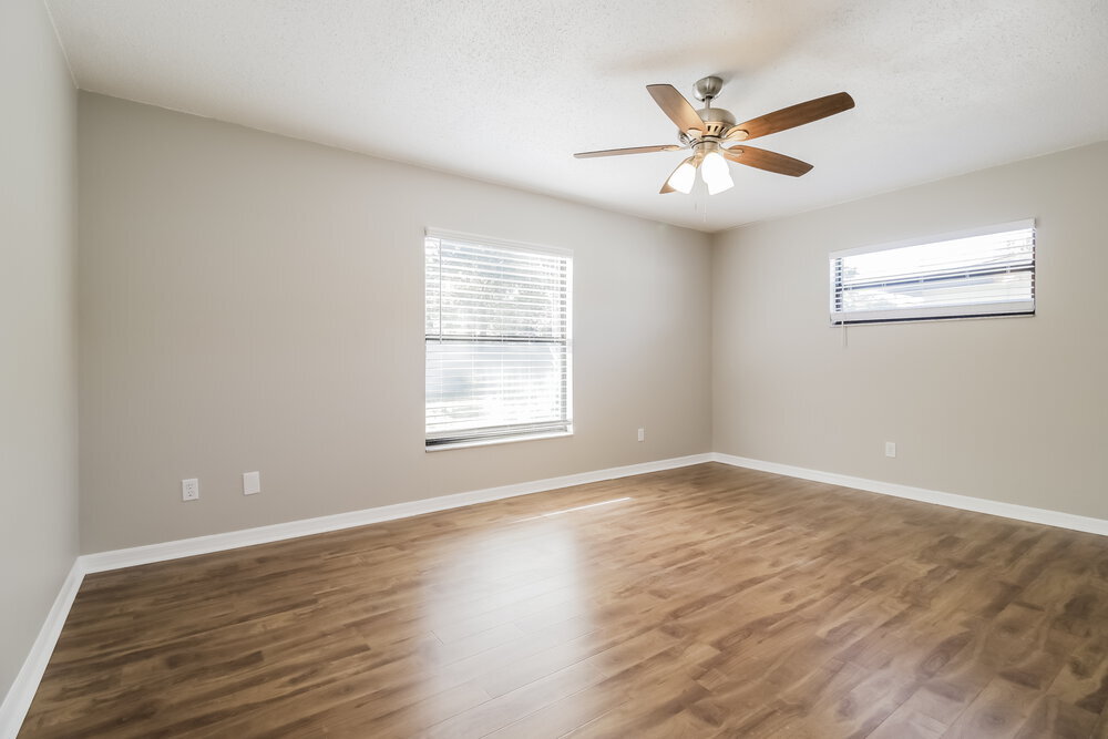 Building Photo - 8318 Mattituck Cir