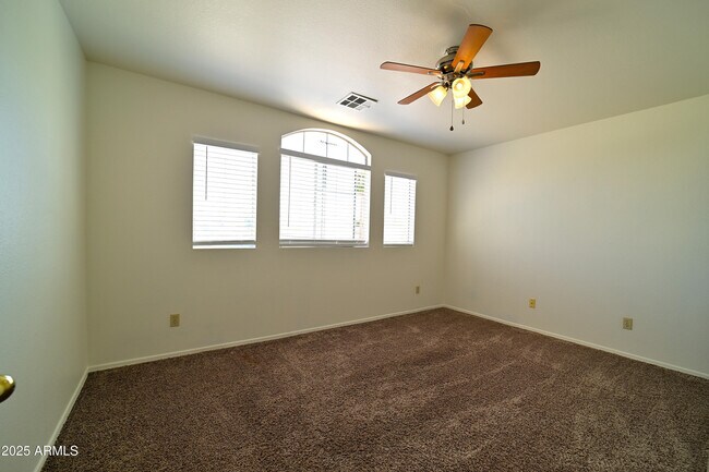 Building Photo - 21914 N 74th Ln