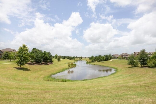 Building Photo - 15810 Vanderpool River Dr