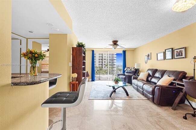 Building Photo - 770 Claughton Island Dr