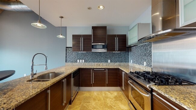 Building Photo - 4100 Forest Park Ave